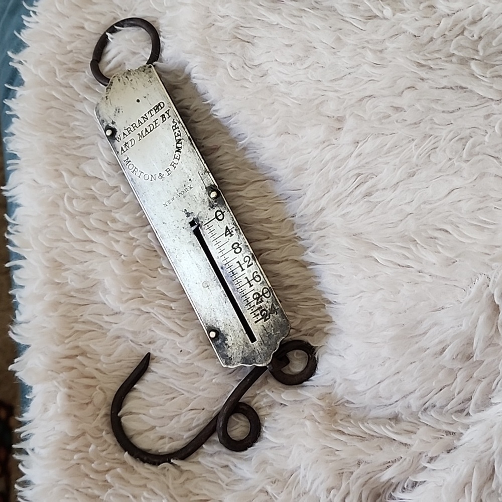 Vintage Morton & Bremner 24 pound brass scale